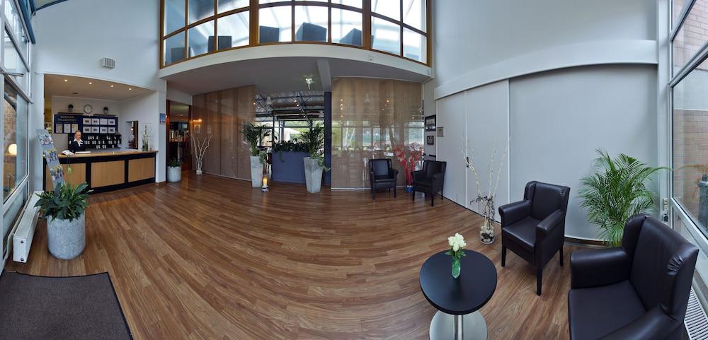 Western Seminarius Hotel 3*